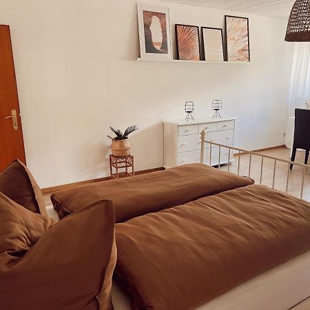 Ferienwohnung Moselflair Mit Direktem Blick Auf Die Mosel Und Weinberge Oberfell Kültér fotó